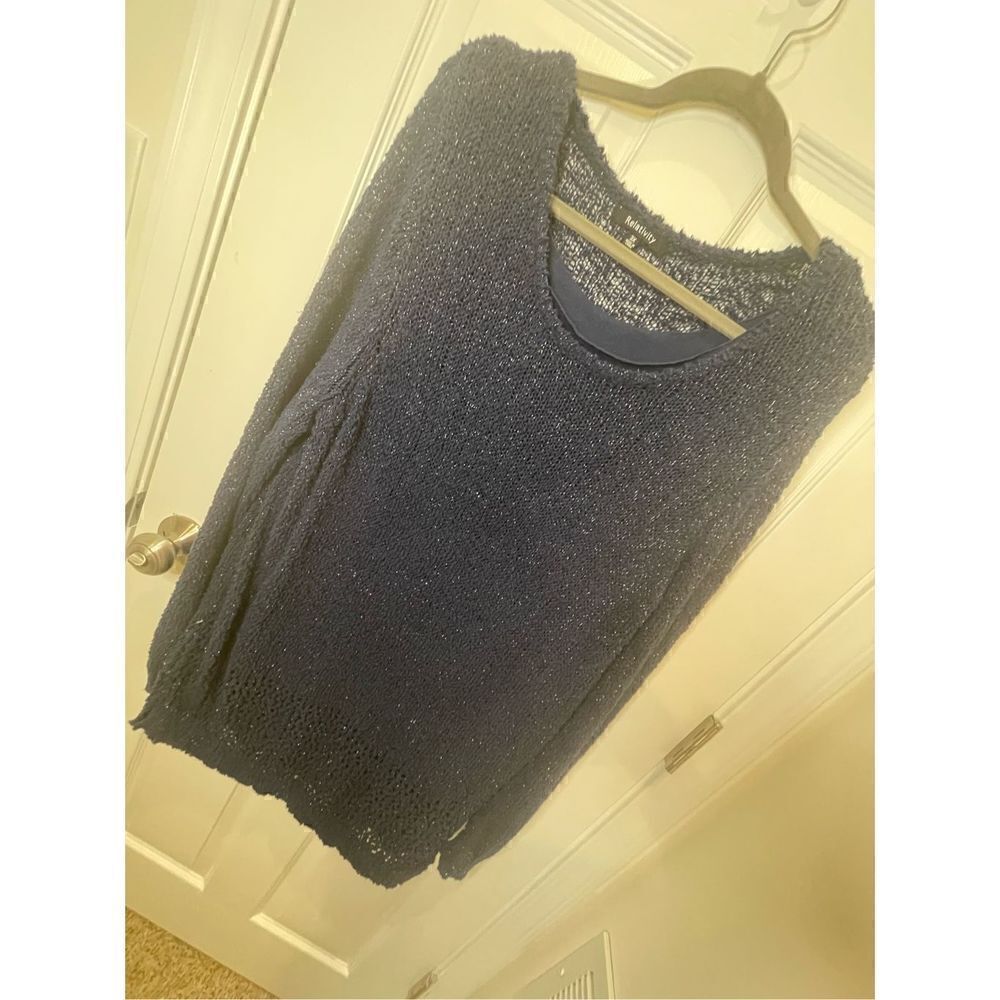 Relativity women’s 3X lined sweater navy blue with metallic tinsel  long sleeve